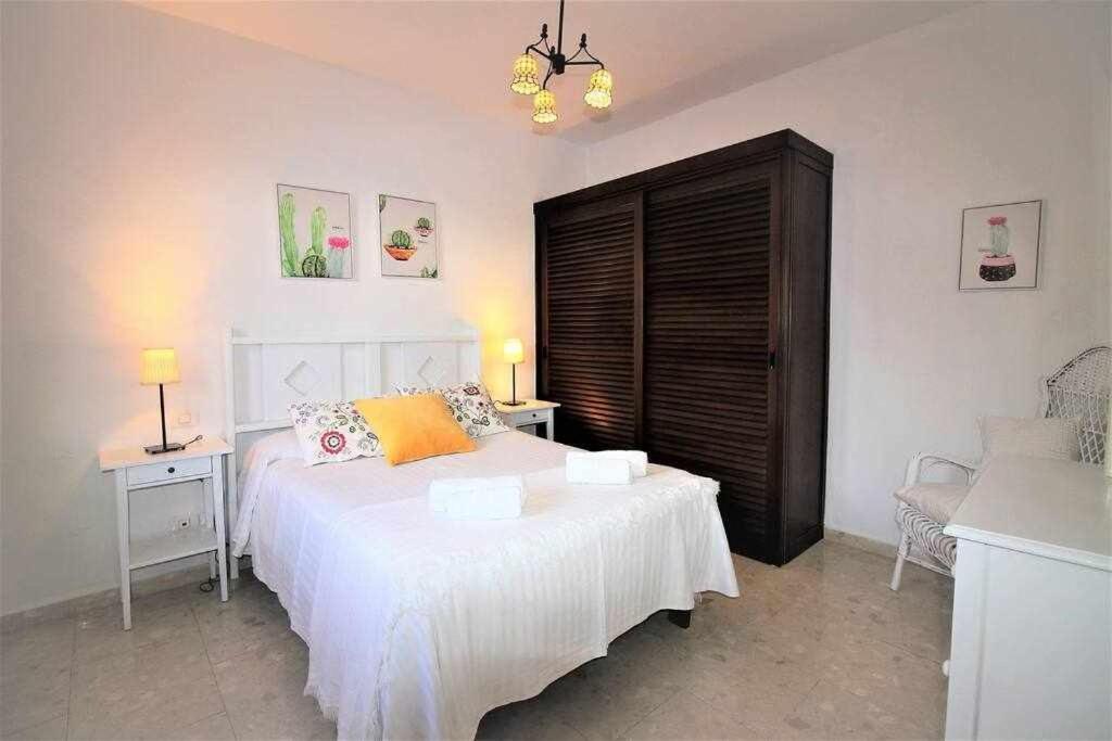 Casa Alejandra Con Terraza Y Barbacoa Villa El Golfo Exteriör bild